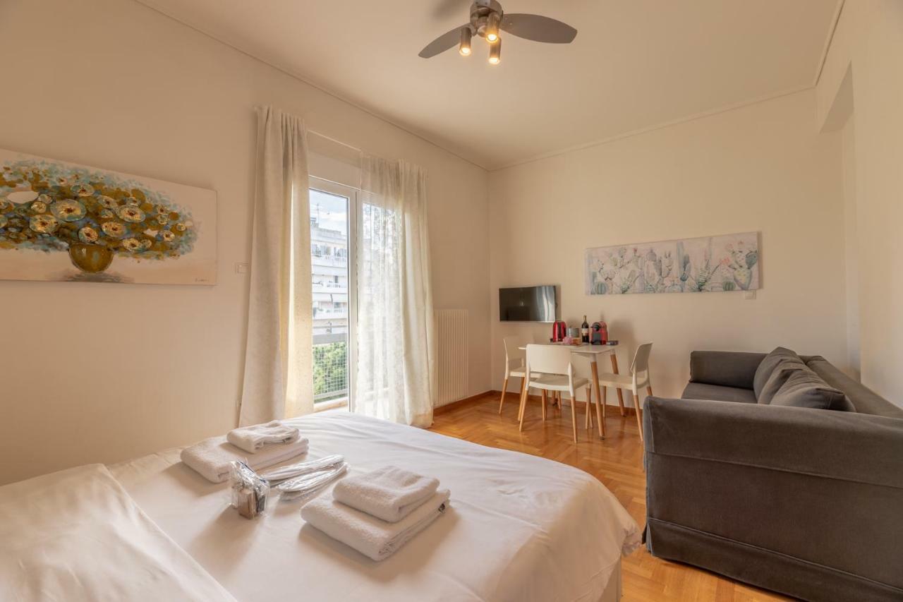 Top Sightseeing 3Rd Floor Studio On A Paved Road! 아테네 외부 사진