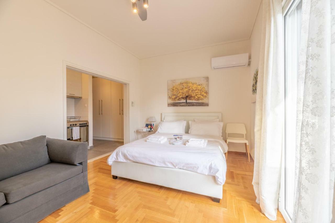 Top Sightseeing 3Rd Floor Studio On A Paved Road! 아테네 외부 사진
